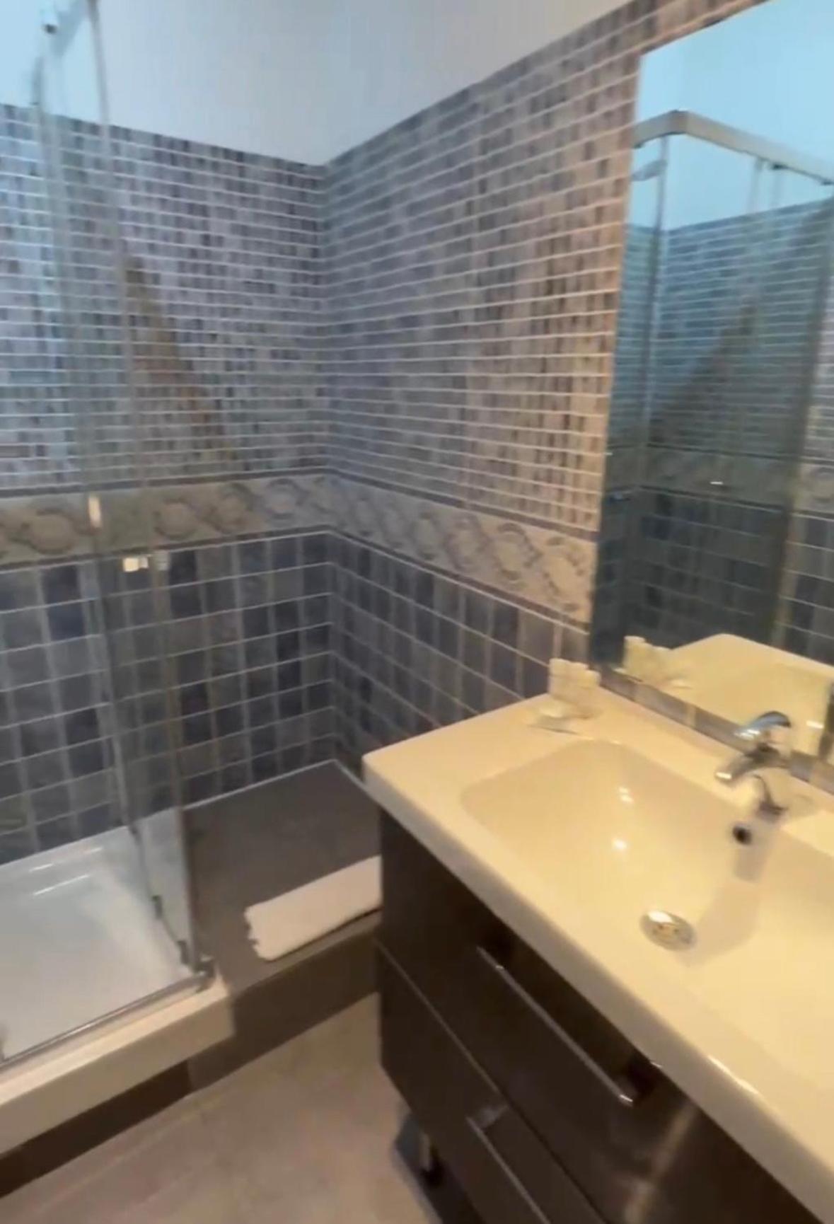 Apartamento Central For 5 People Barcelona